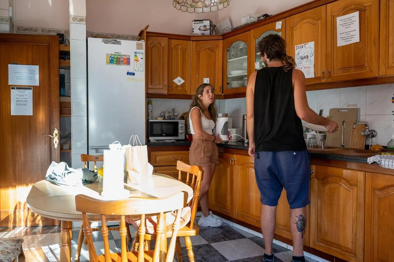 Aguere Nest Hostel San Cristóbal de La Laguna 0*,  Spanien